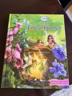 Disney Secret Fairy Homes Book